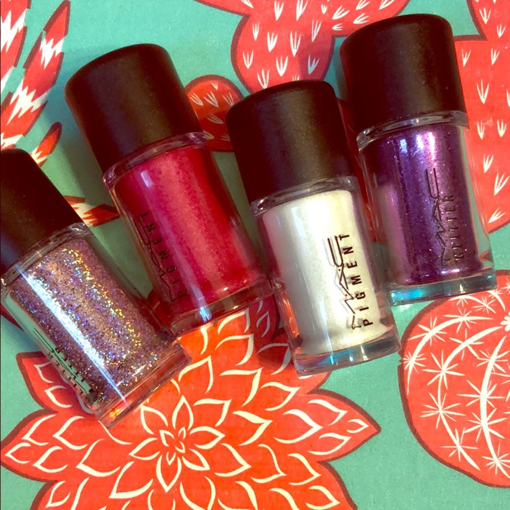 Mac pigments